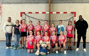 L'équipe U13 filles 1 Entente Loudéac-La Motte gagne le match à domicile et reste en haut du classement